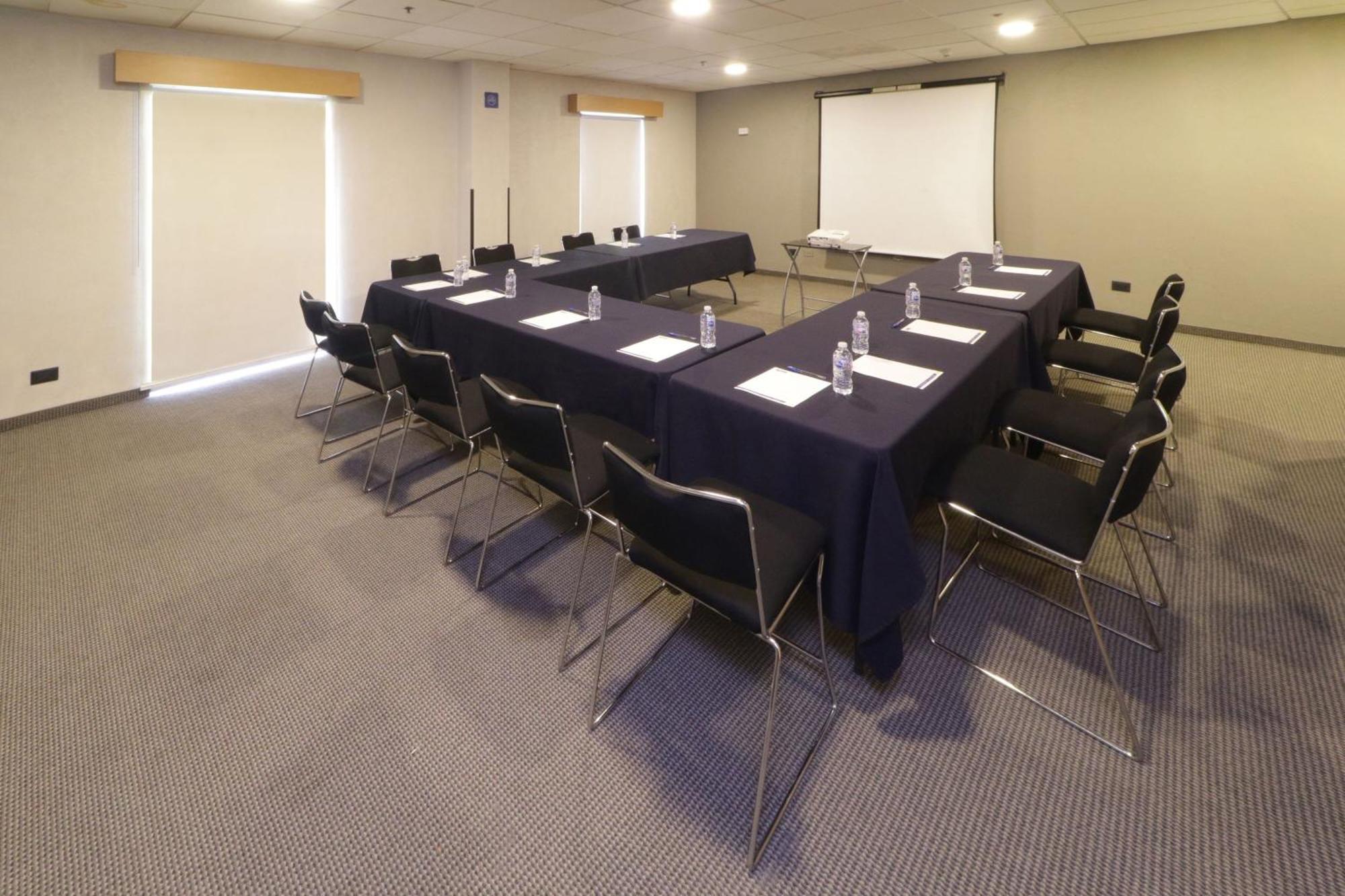 City Express By Marriott Nuevo Laredo Exterior foto