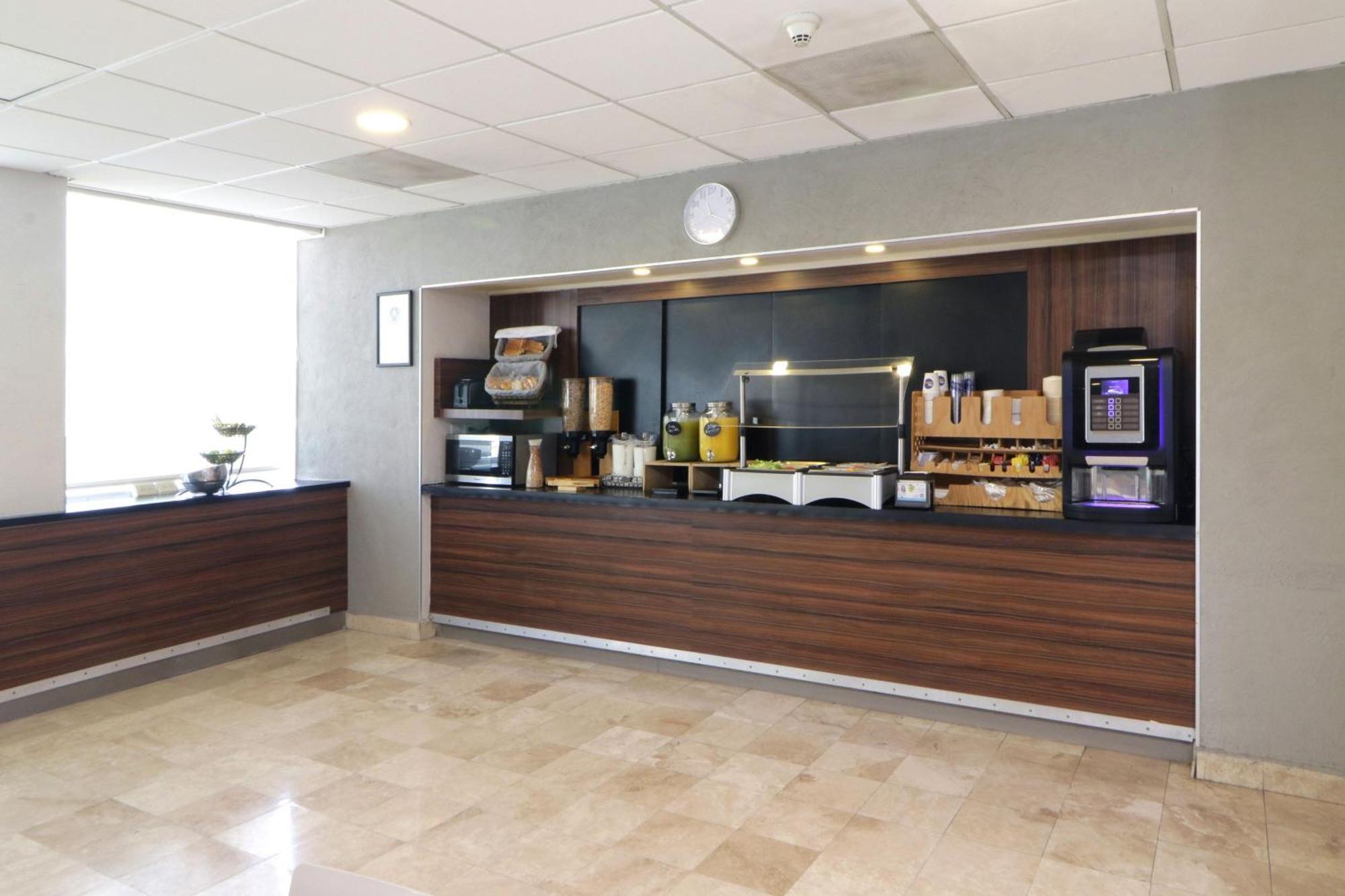 City Express By Marriott Nuevo Laredo Exterior foto